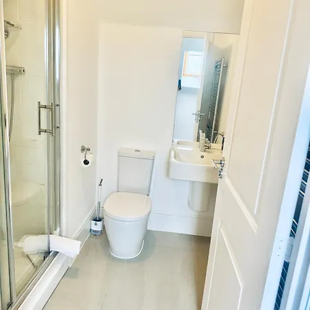 بيت للعطل Elegant & Spacious *