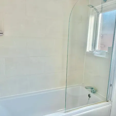 Elegant & Spacious بيت للعطل *