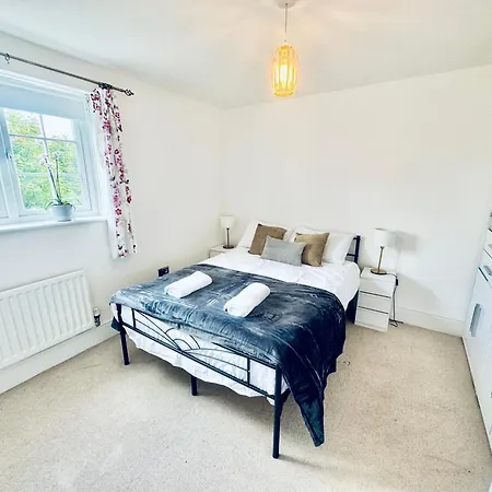 بيت للعطل Elegant & Spacious *