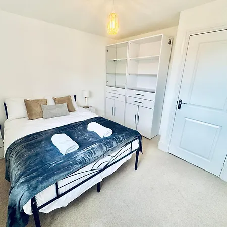 بيت للعطل Elegant & Spacious